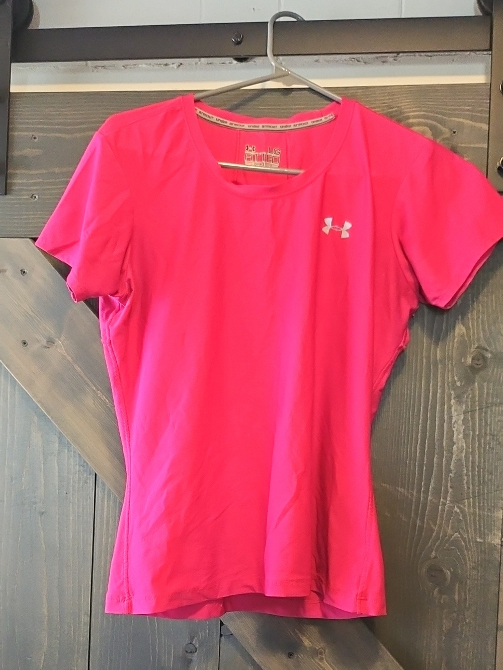 Under Armour Women's Bright Pink Performance Short Sleeve Tee